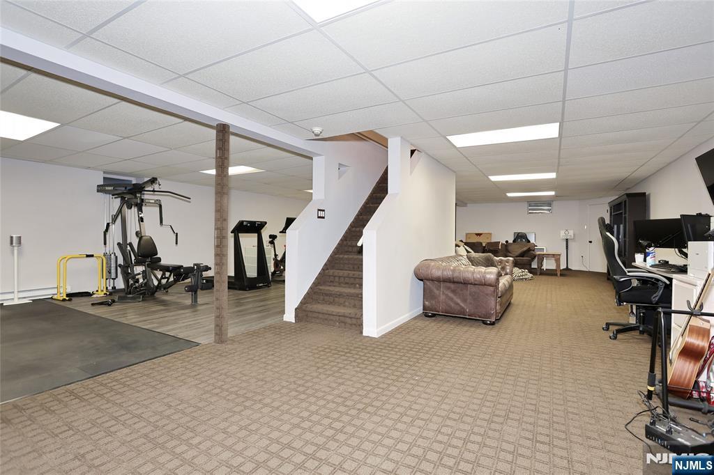 252 Bayberry Lane