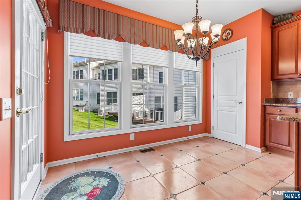 62 Hickory Hill Boulevard 2001