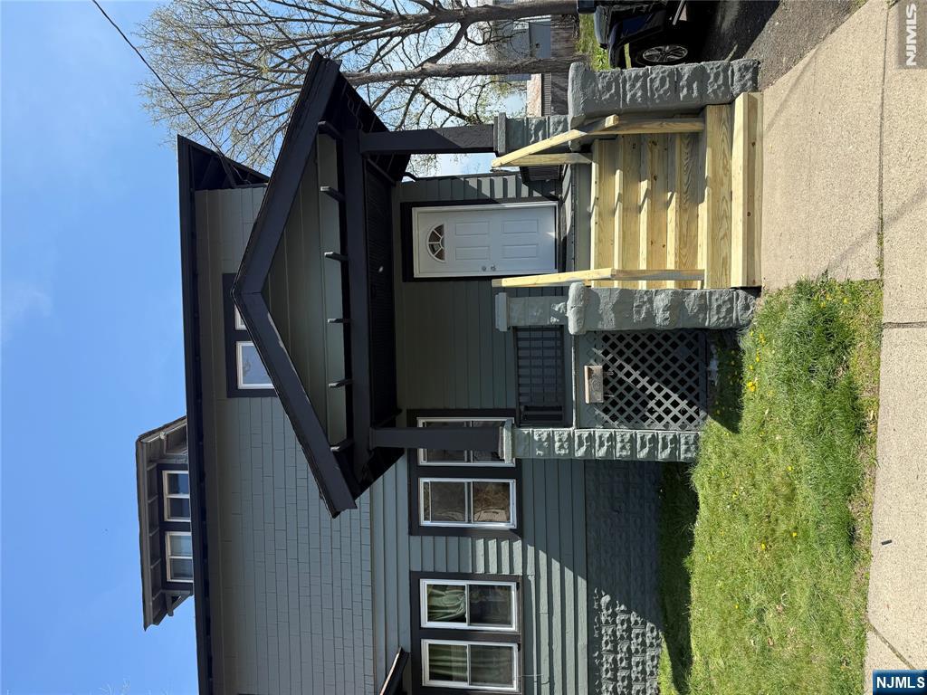 272 Clay Street 2