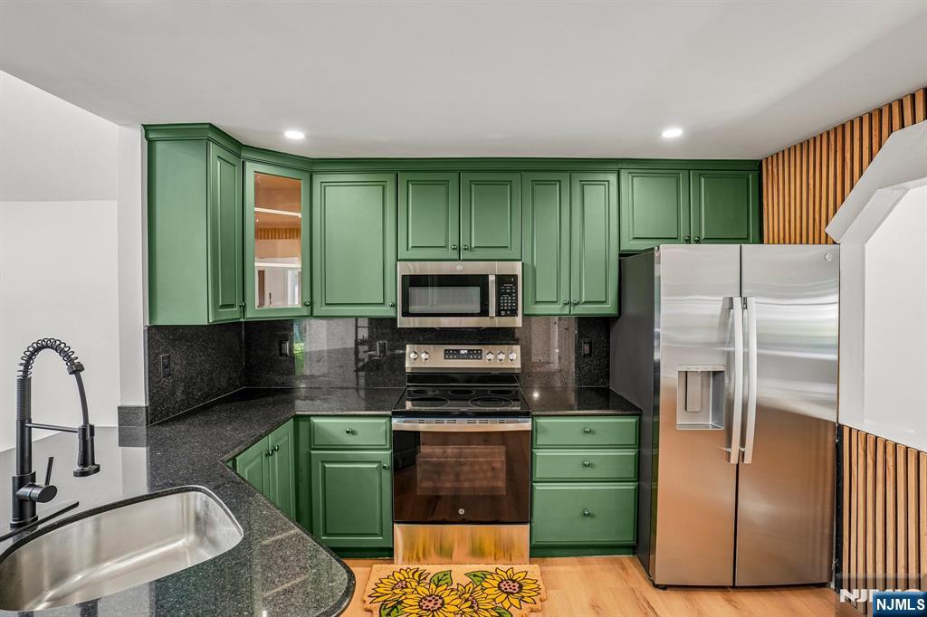509 Ramapo Valley Road
