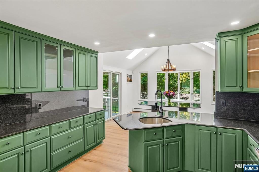 509 Ramapo Valley Road