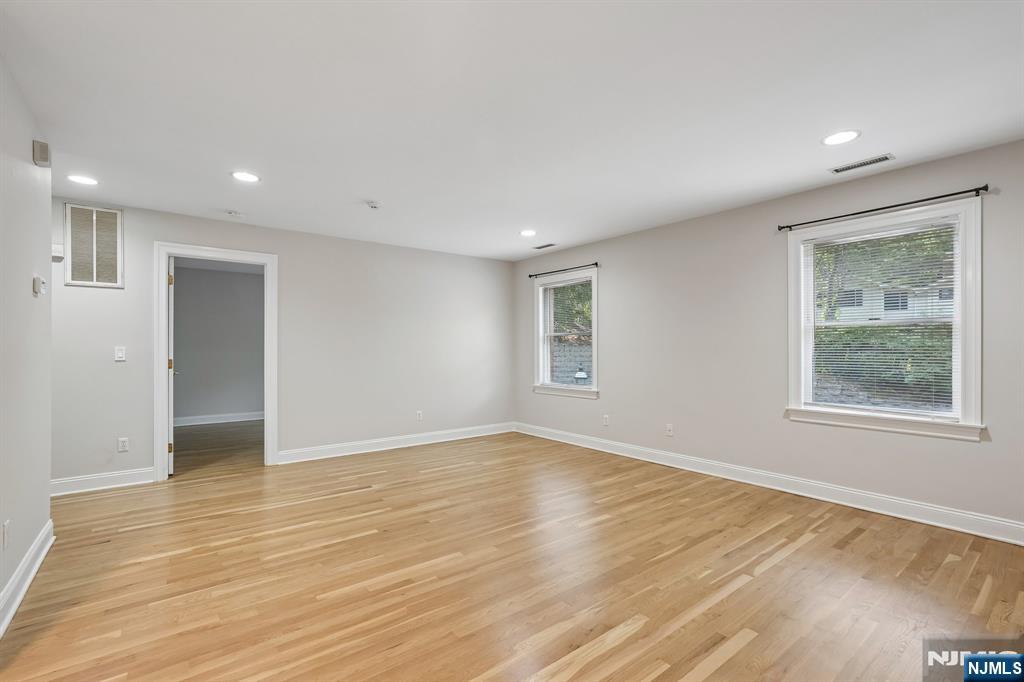 53-55 Broadway Unit D