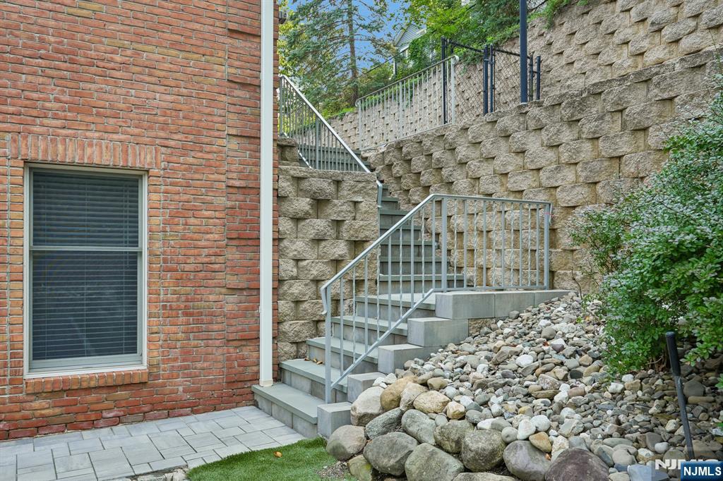 53-55 Broadway Unit D