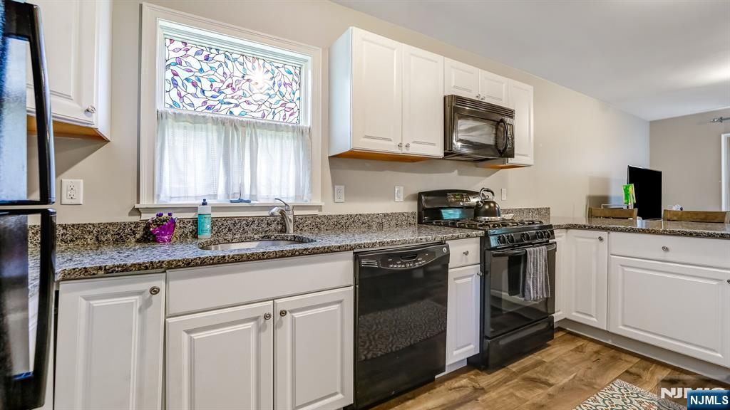 15 Grandview Avenue