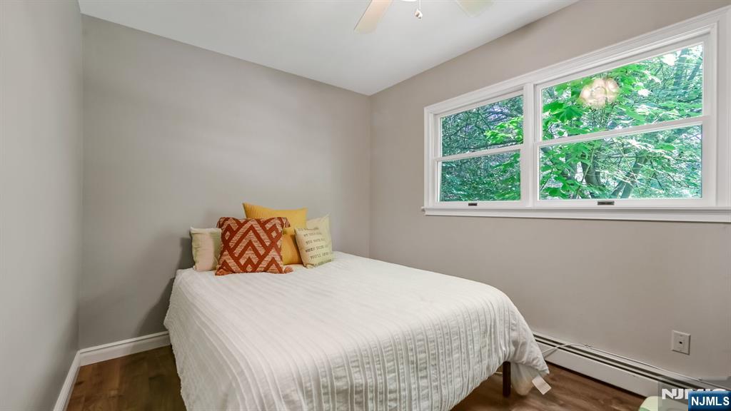 15 Grandview Avenue