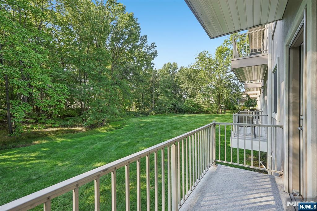 485 Saddle River Road 7