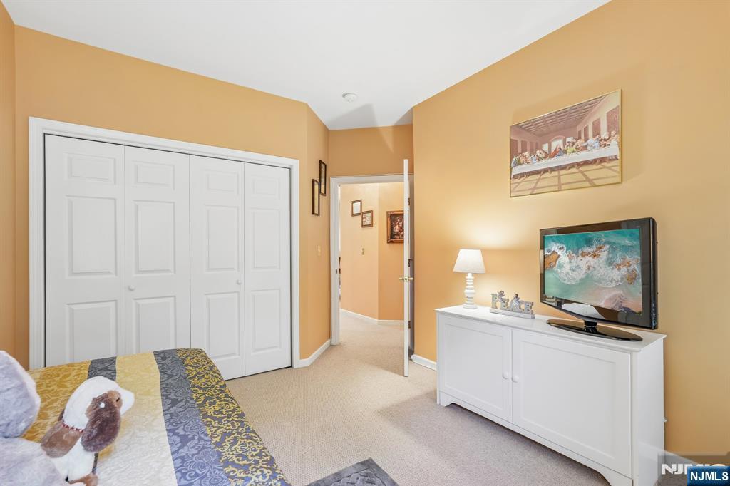 485 Saddle River Road 7