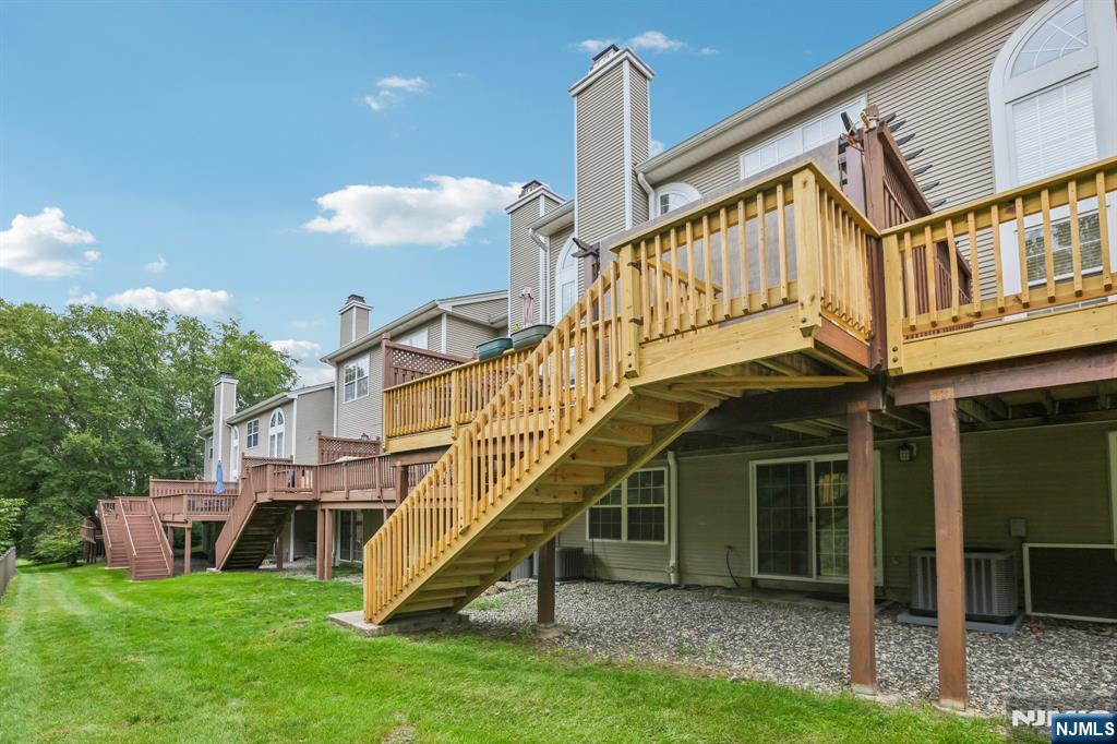 438 Santiago Court