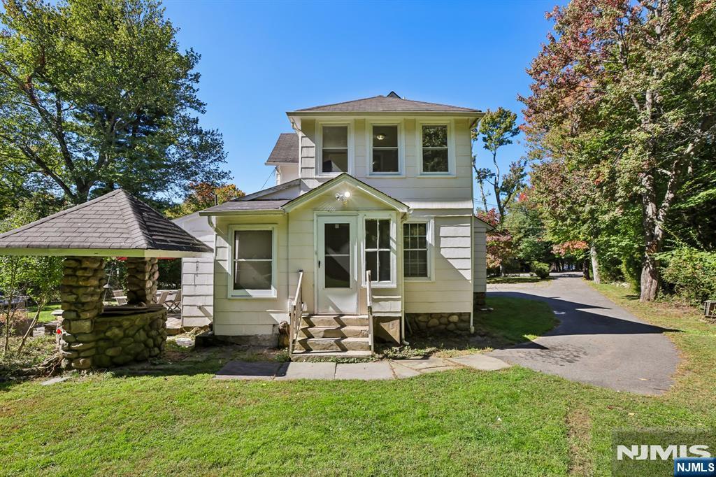 978 Franklin Turnpike