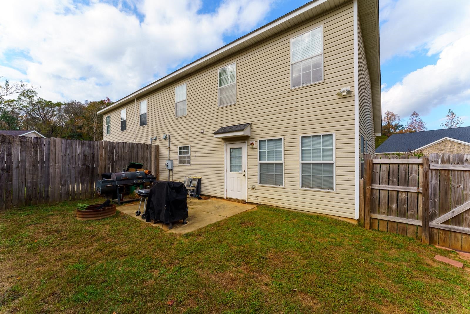 1406 Nena Hills Court