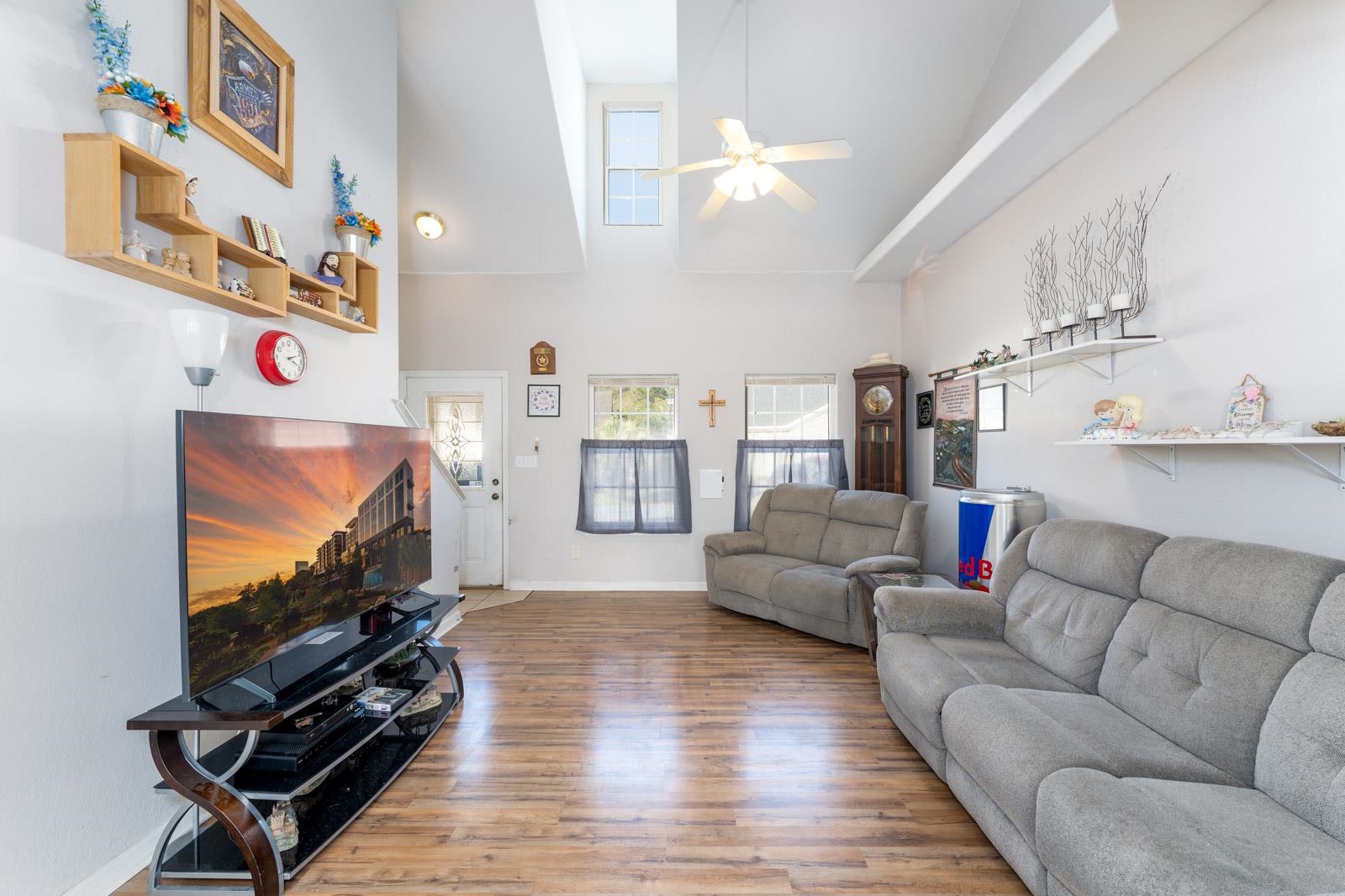 1406 Nena Hills Court