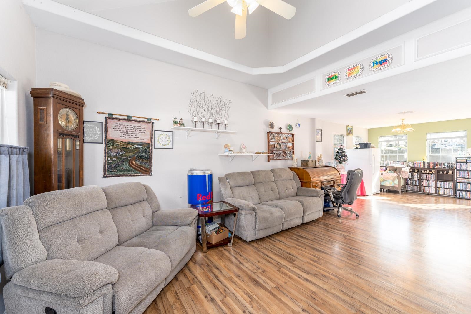 1406 Nena Hills Court