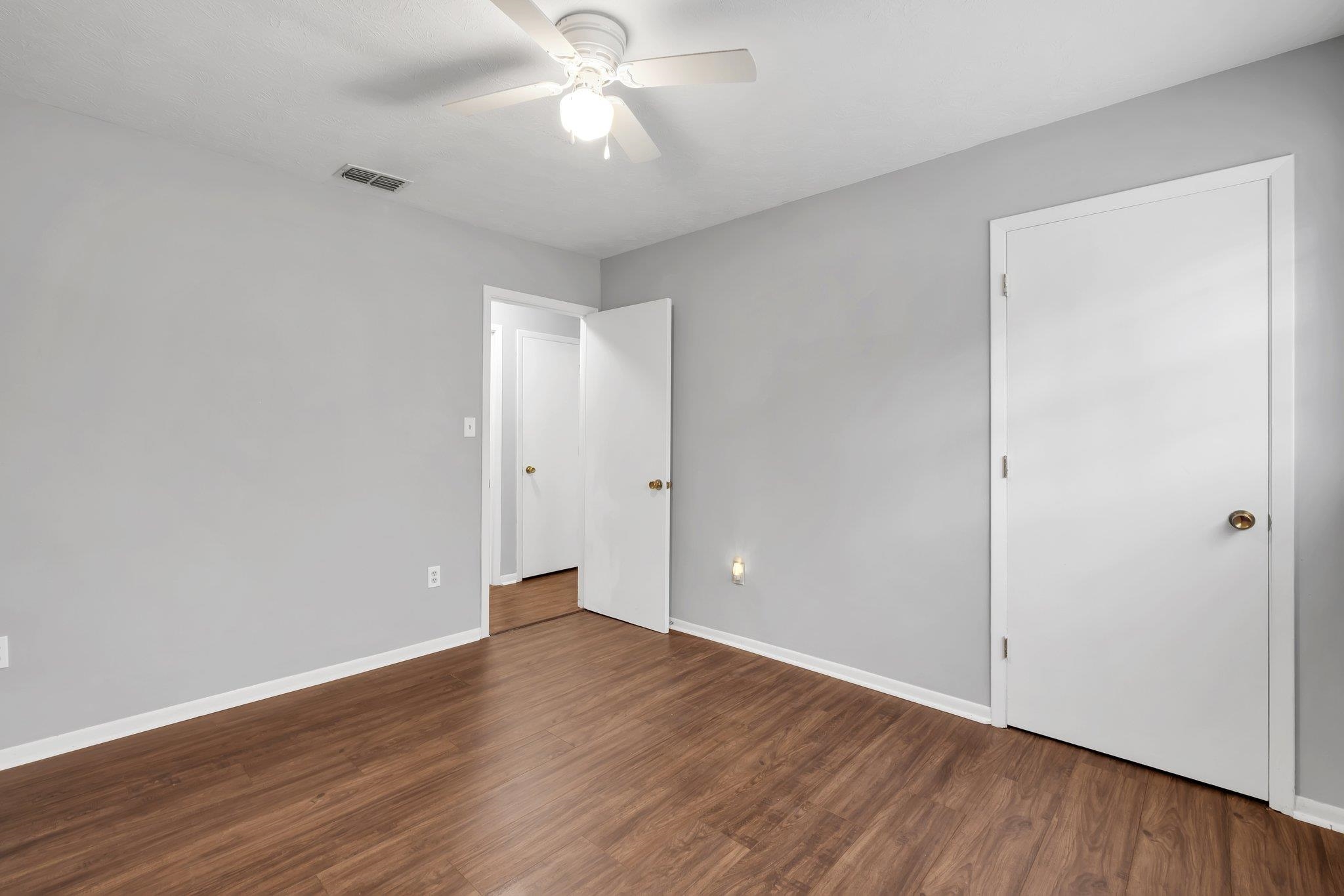 2112 Harriet Drive