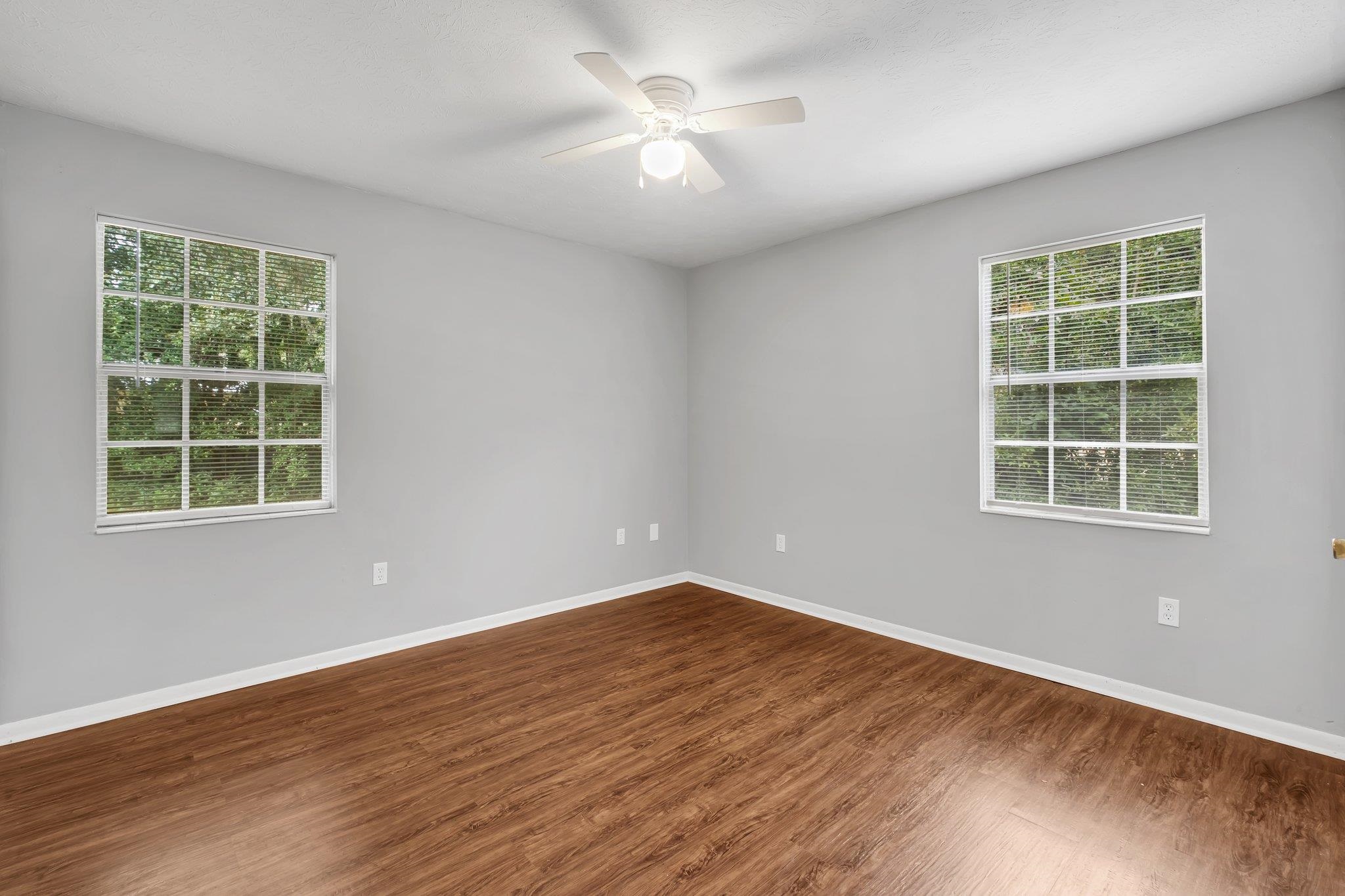 2112 Harriet Drive