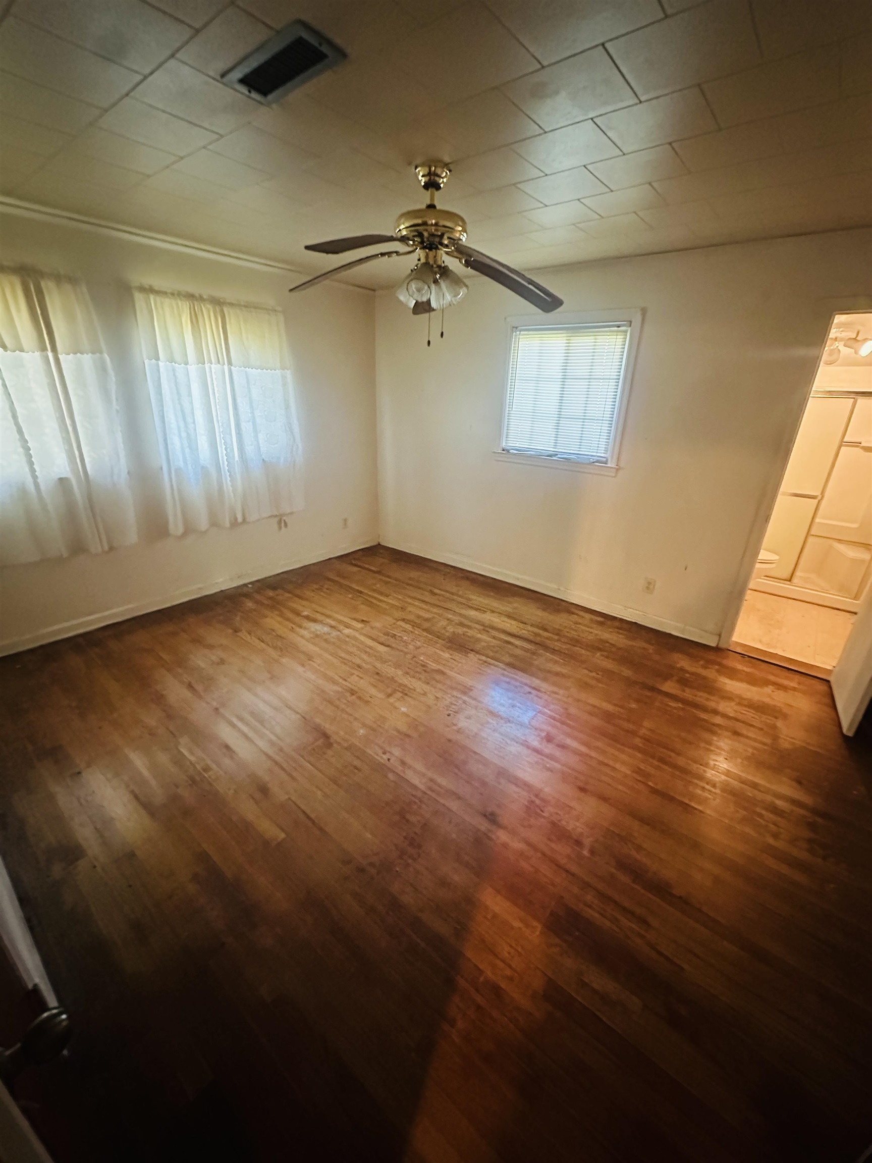 2099 Woodward Road