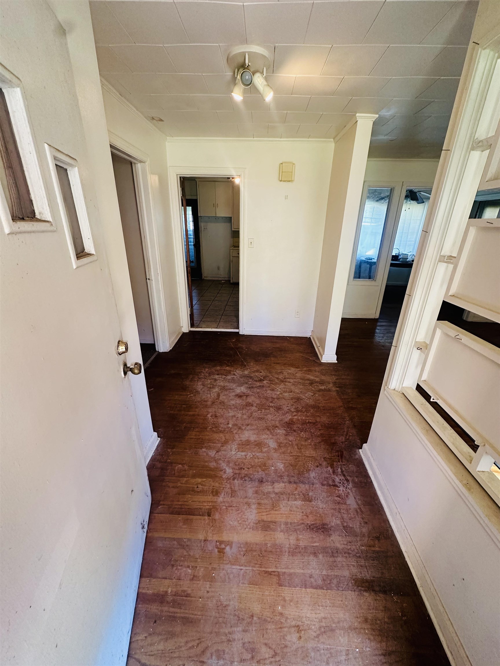 2099 Woodward Road