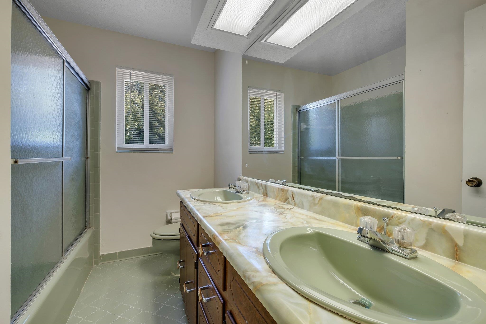 3145 Parkridge Drive