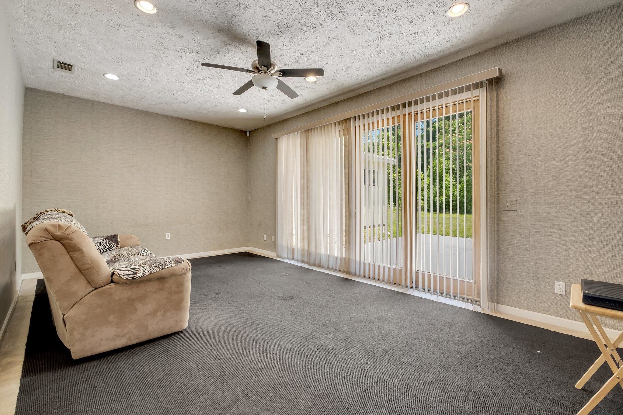 3145 Parkridge Drive