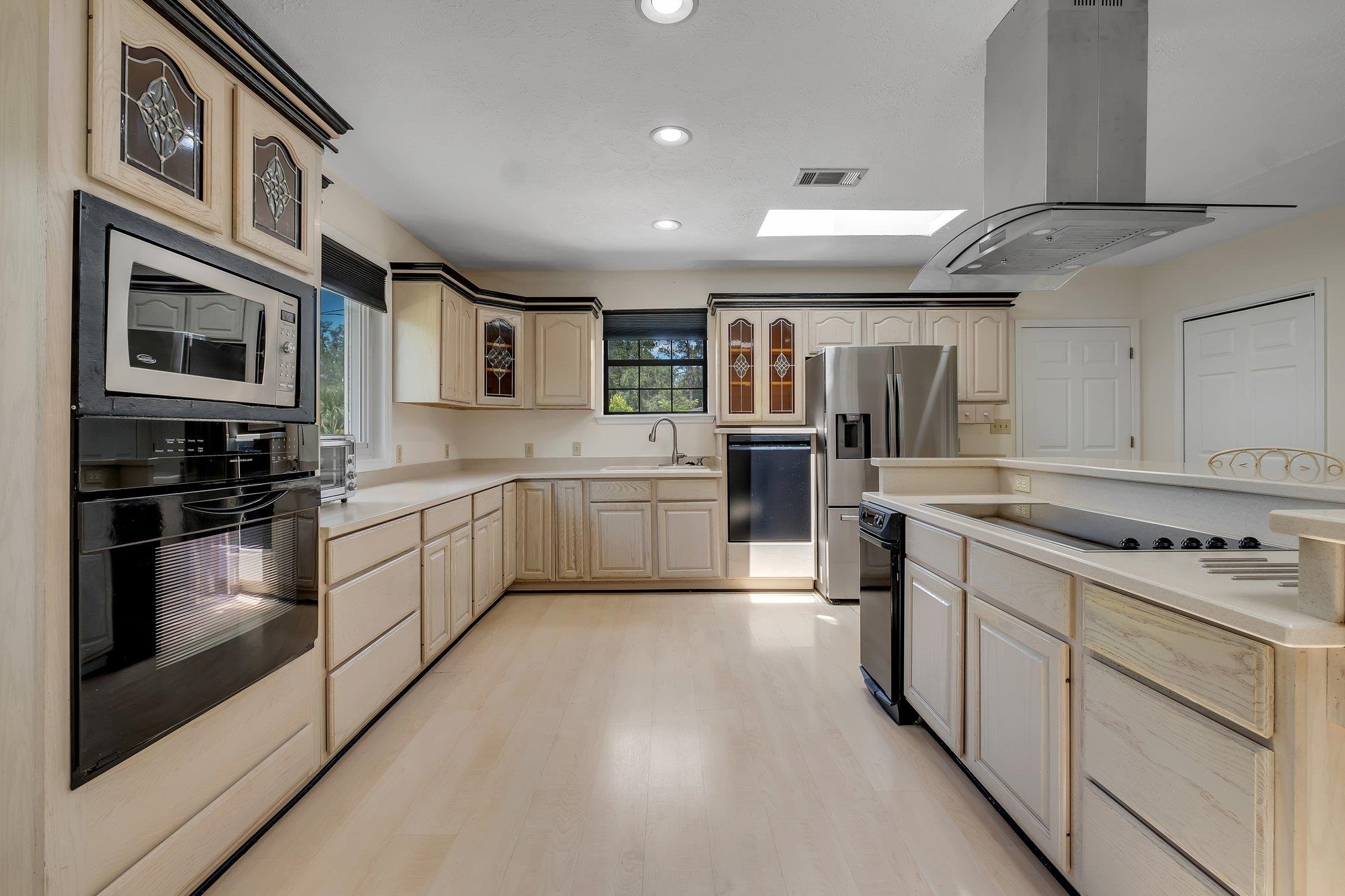 3145 Parkridge Drive