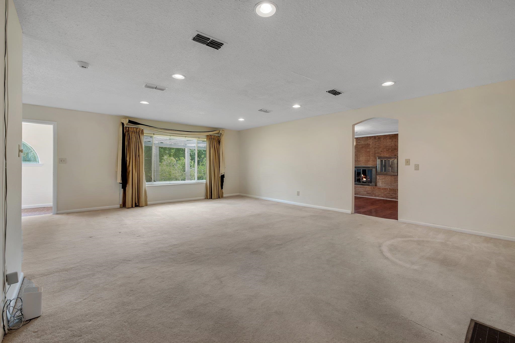 3145 Parkridge Drive