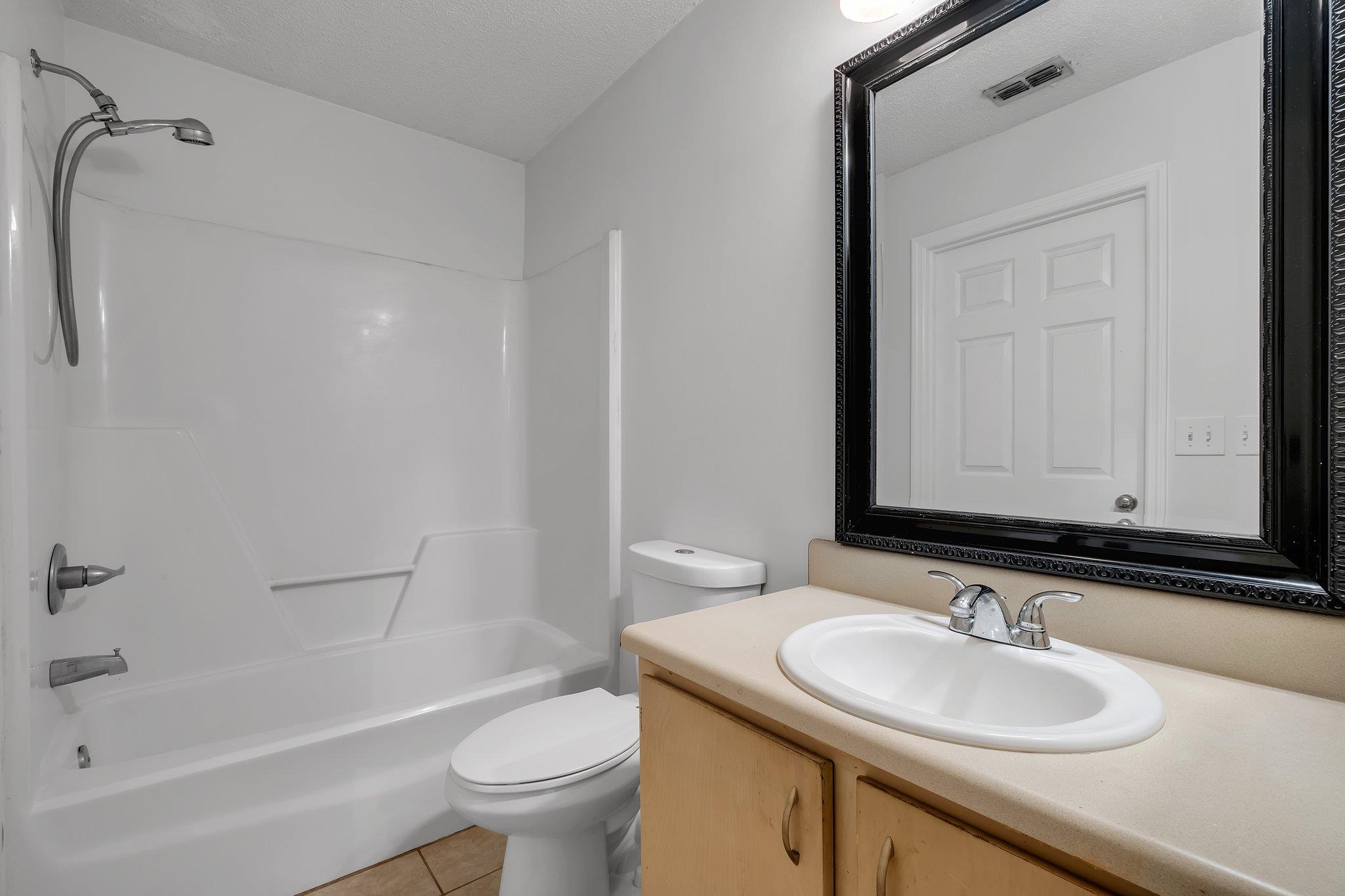 2501 Golden Park Lane