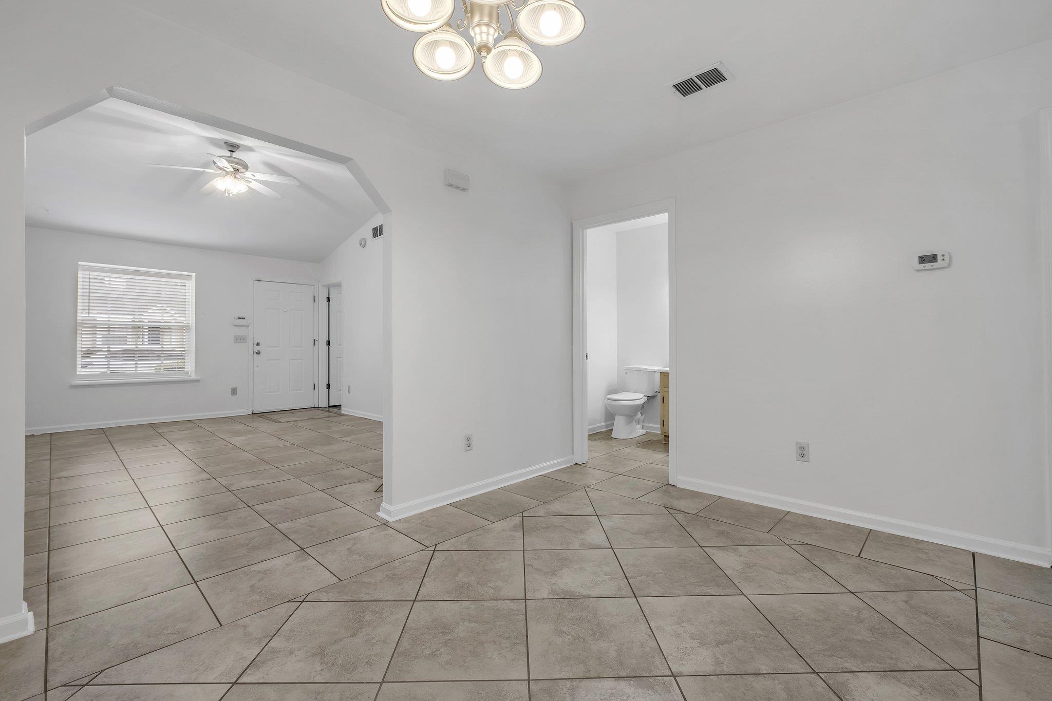 3918 Gaffney Loop Unit: B
