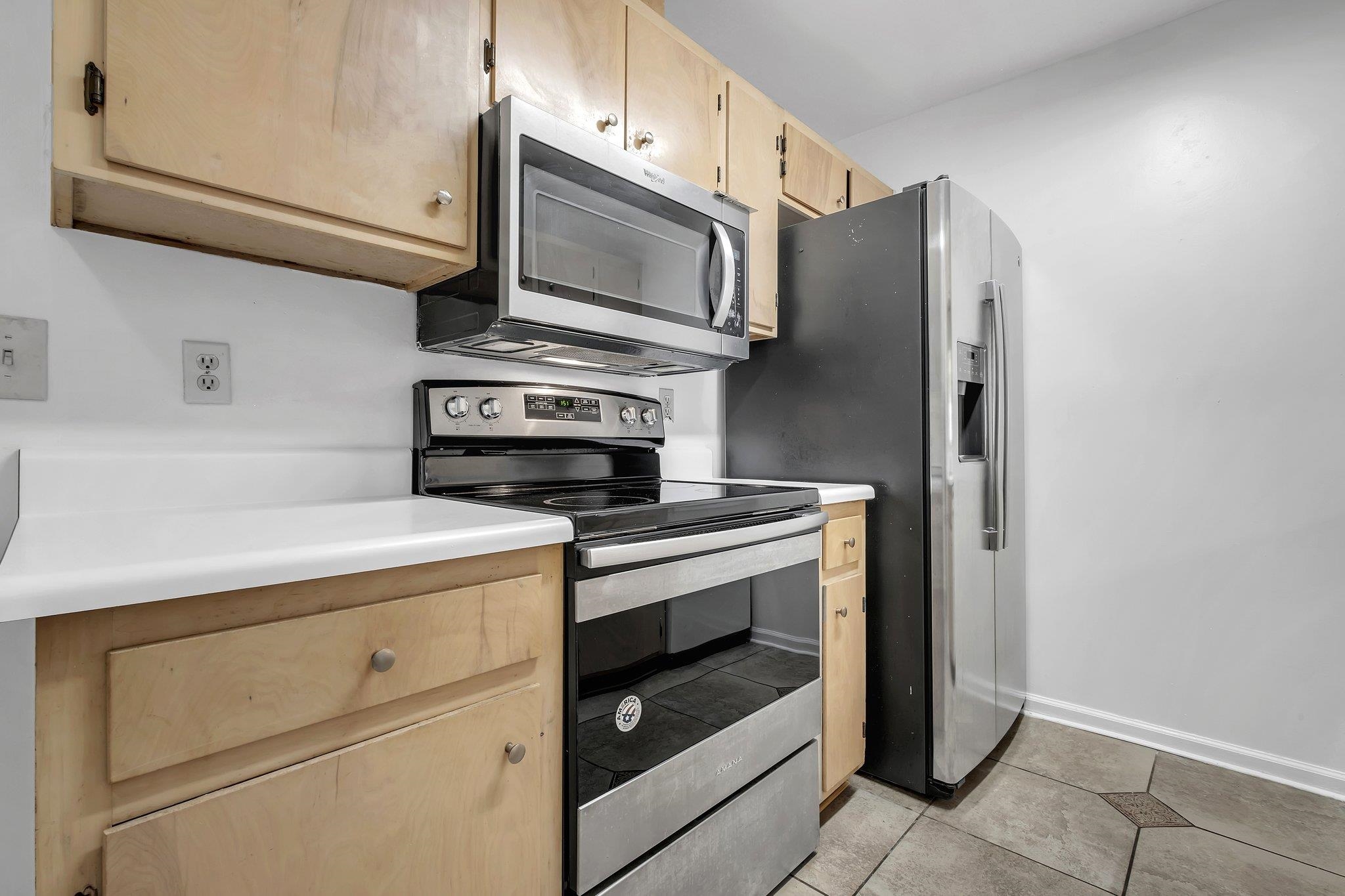 3918 Gaffney Loop Unit: B
