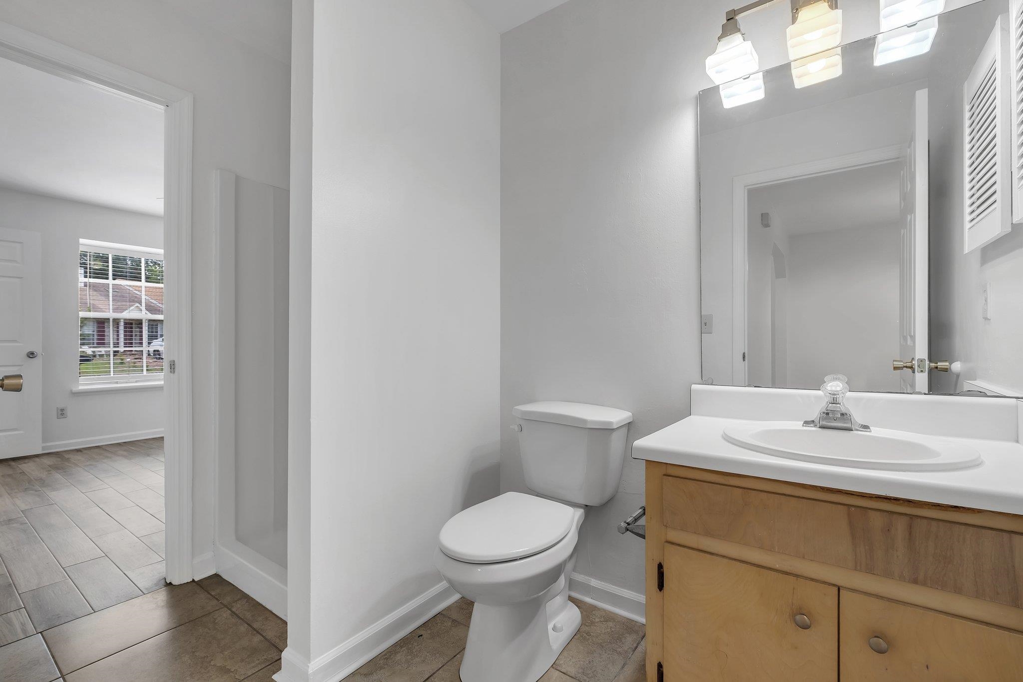 3918 Gaffney Loop Unit: B