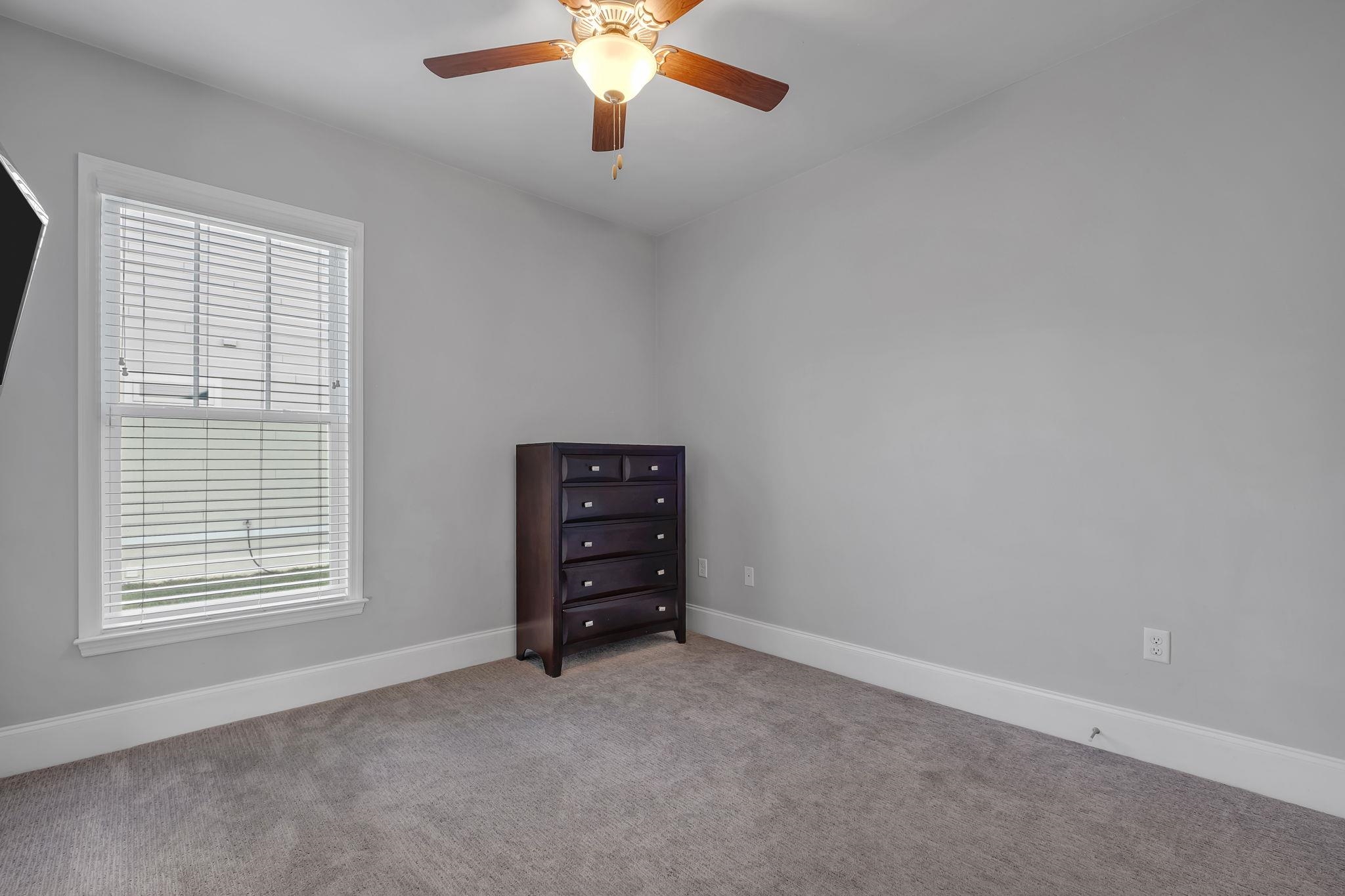 2529 Mount Vernon Lane