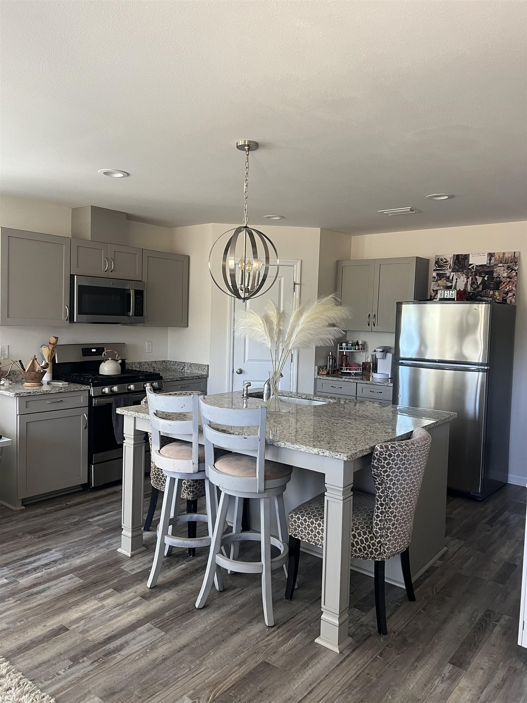2840 BLUE BLOSSOM Trail