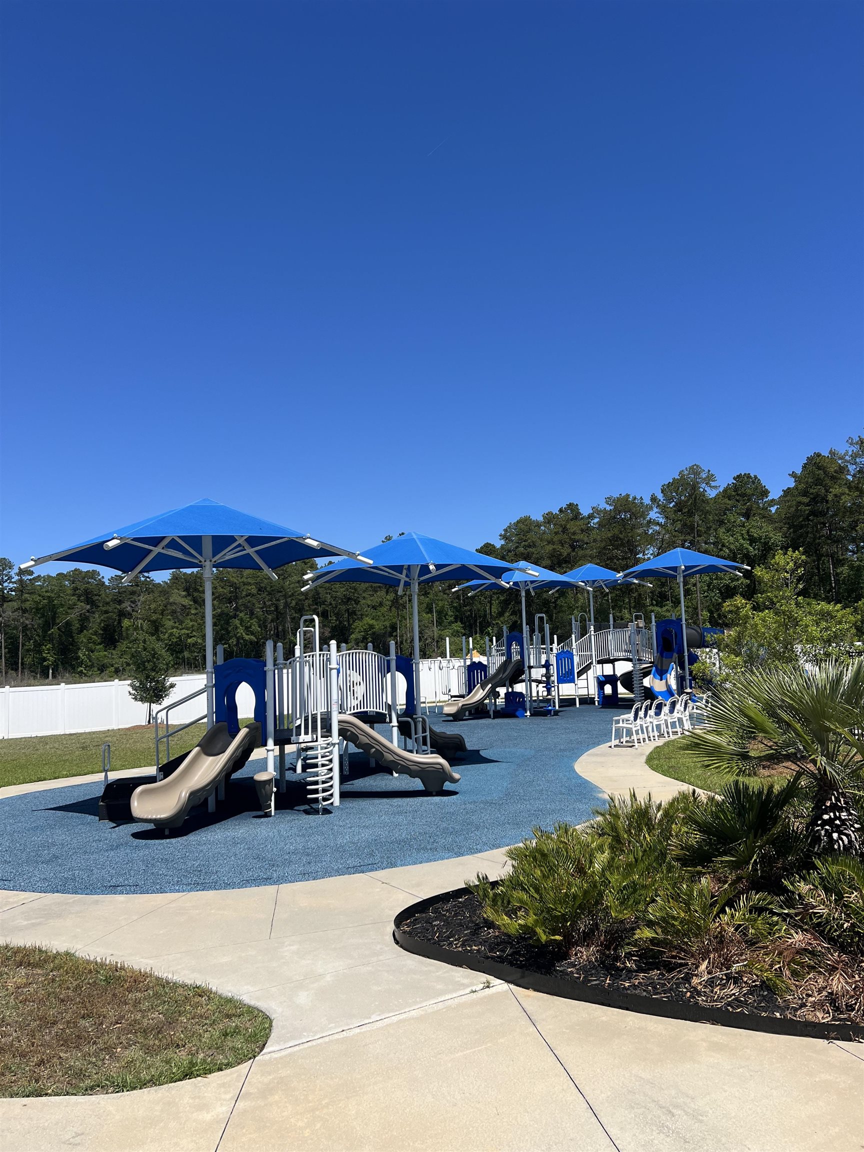 2840 BLUE BLOSSOM Trail