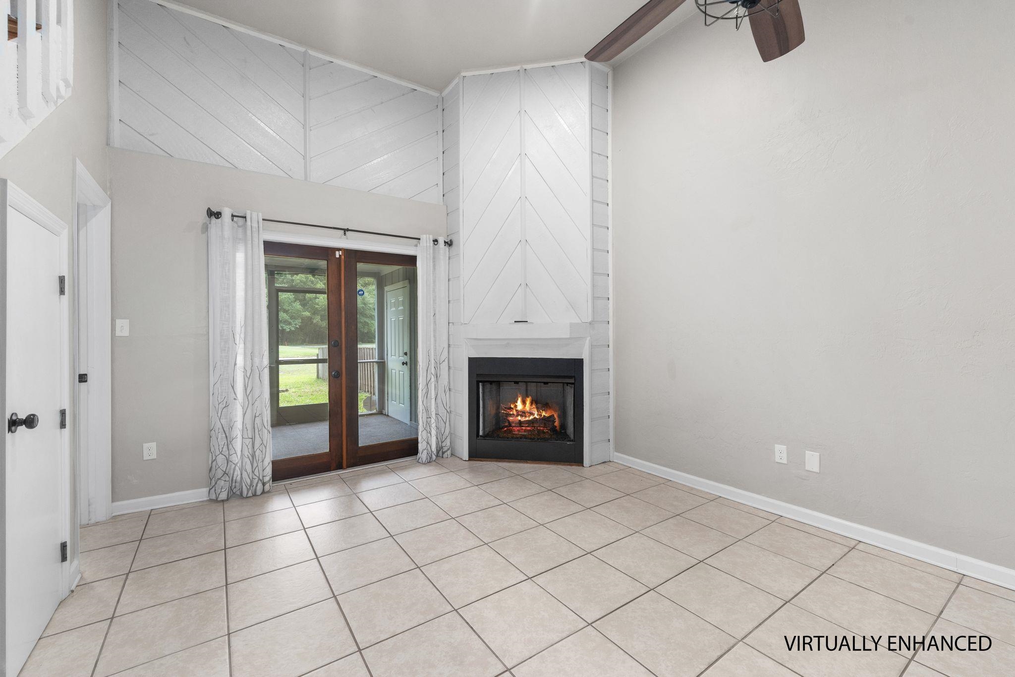 4105 NE 17th Terrace