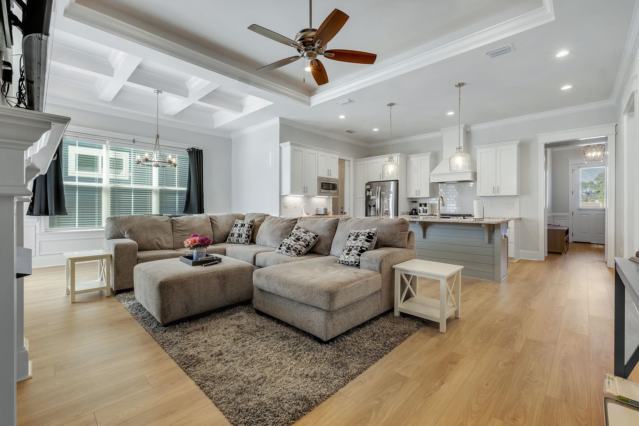 4225 Landry Lane