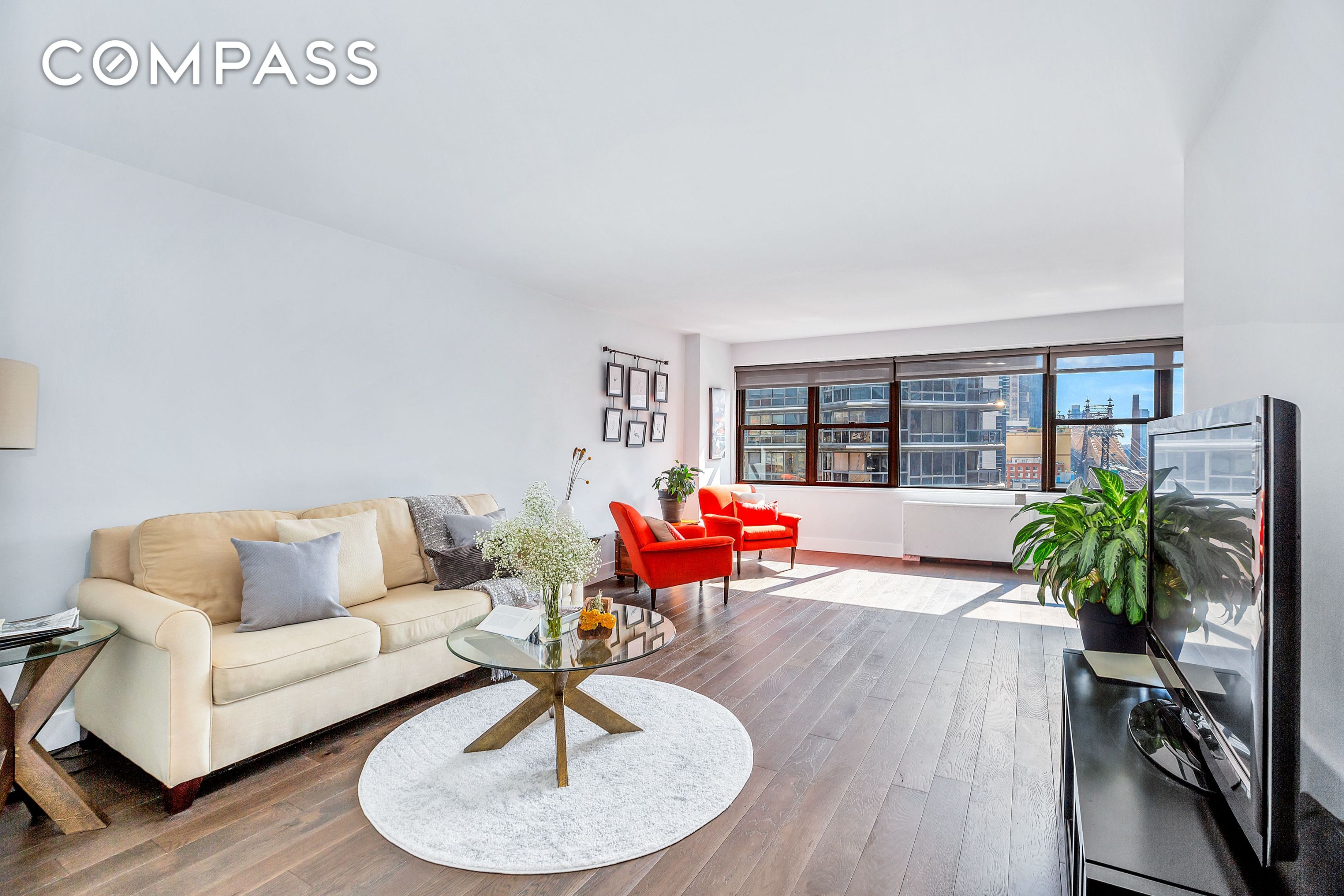 166 E 61st Street 16G
