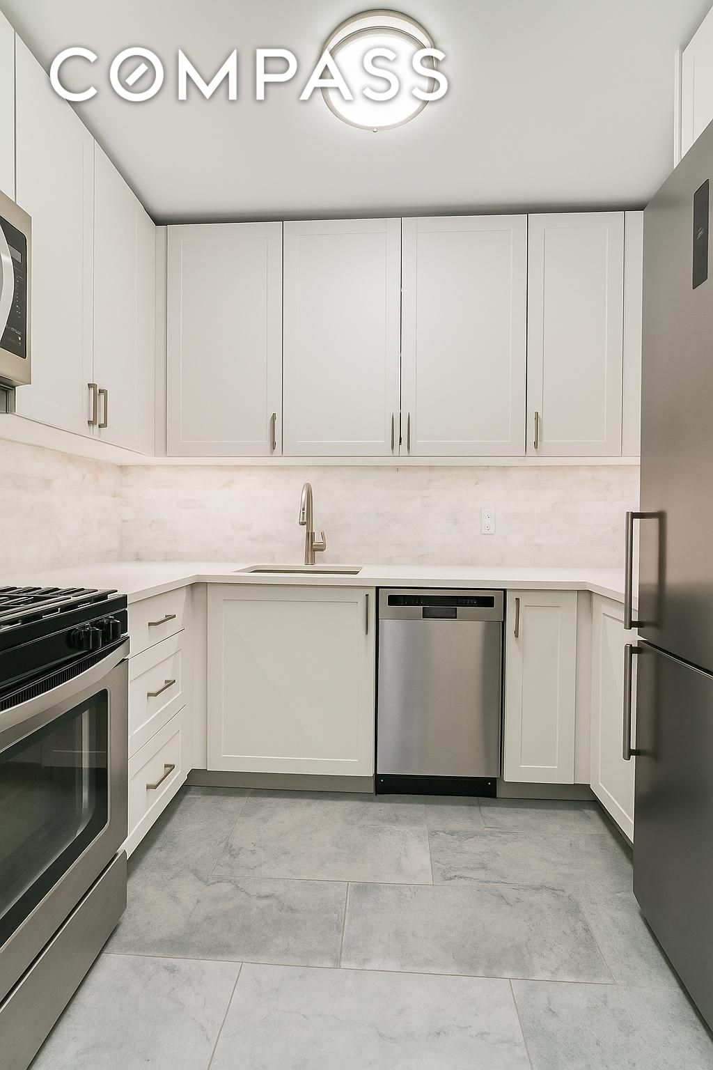 301 E 69th Street 3M