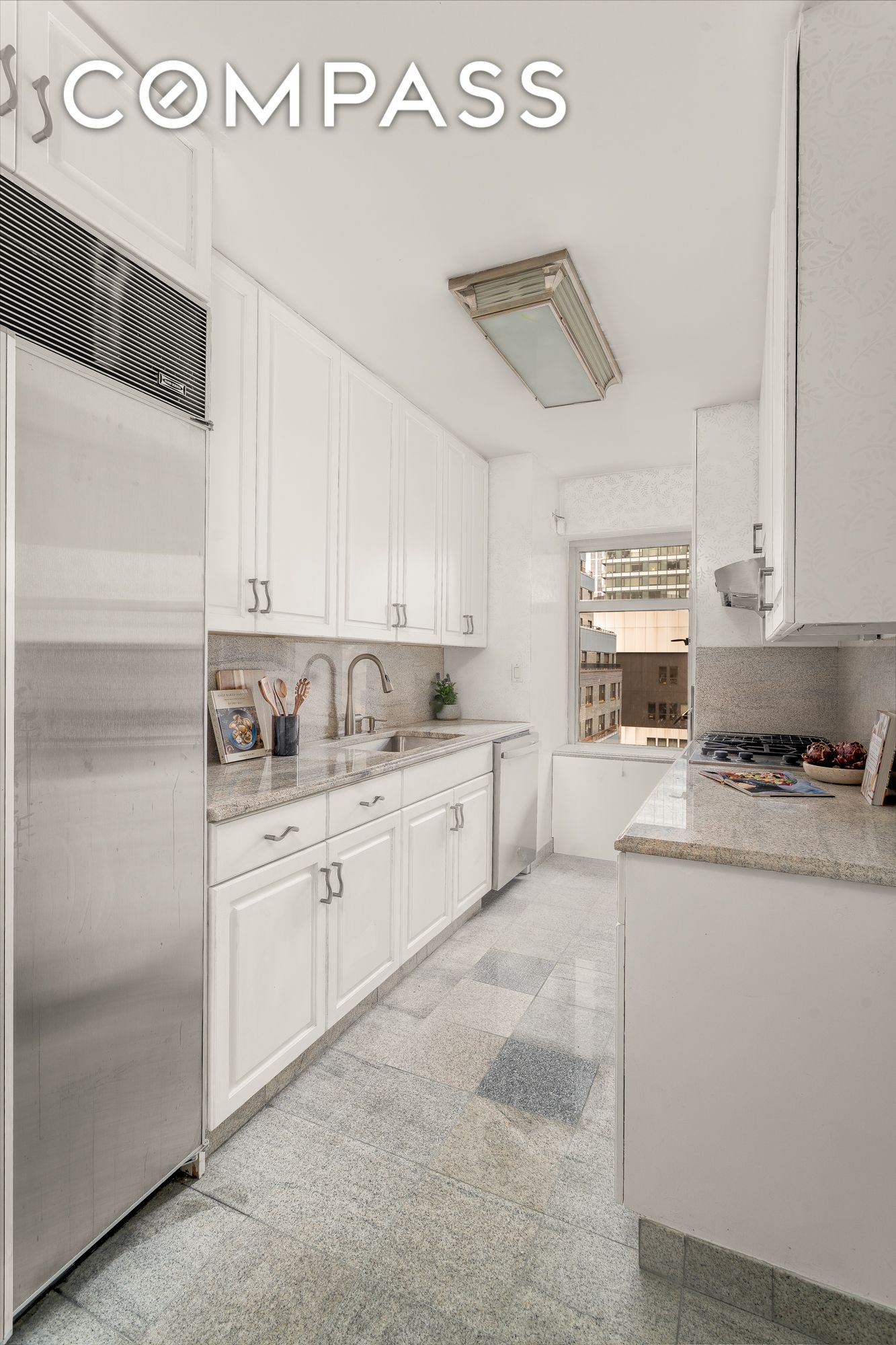 200 E 57th Street 18F