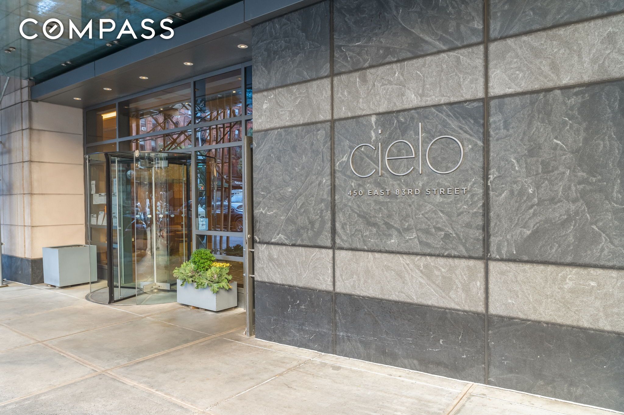 450 E 83rd Street 5F