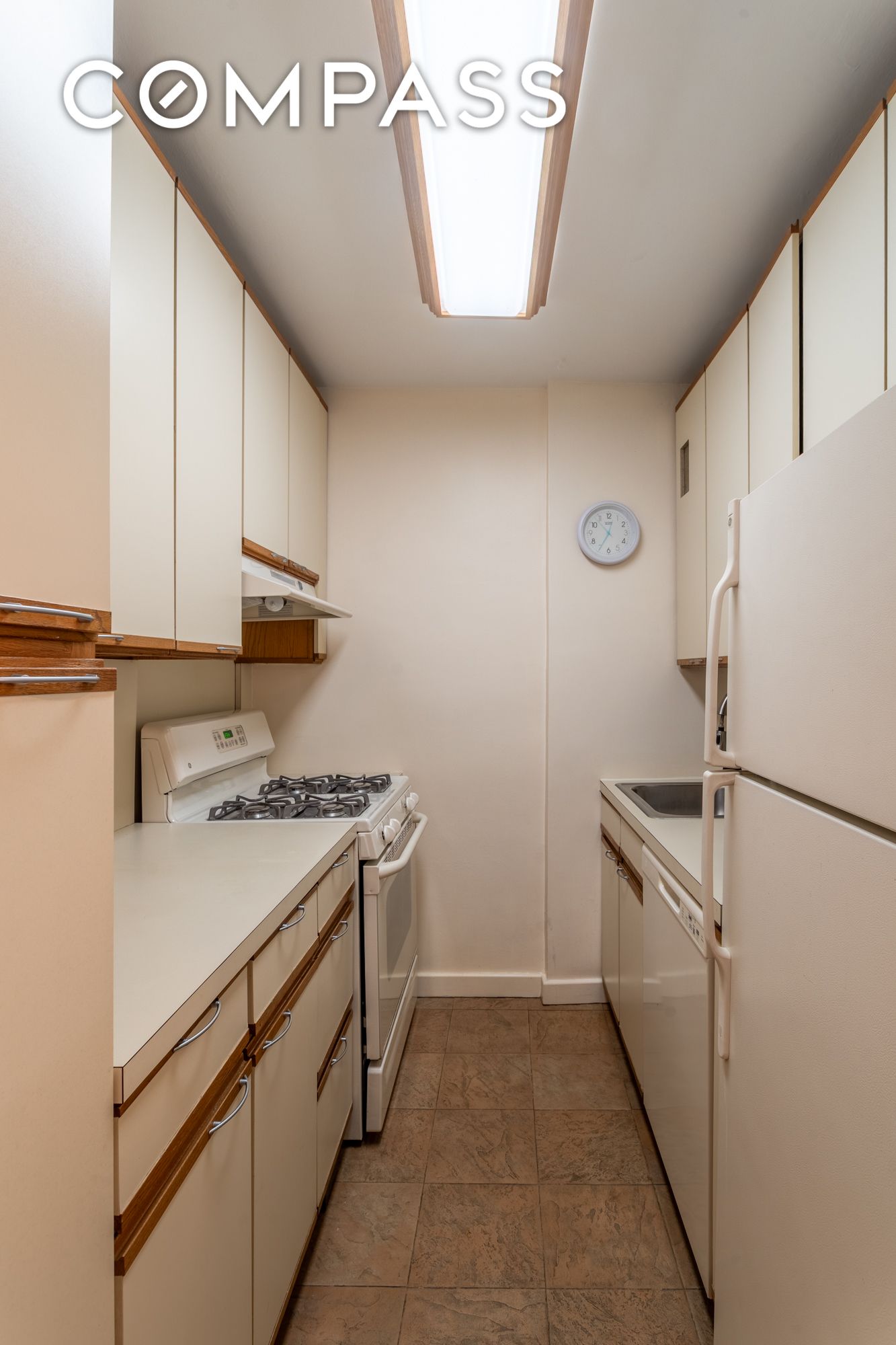 315 E 65th Street 8F