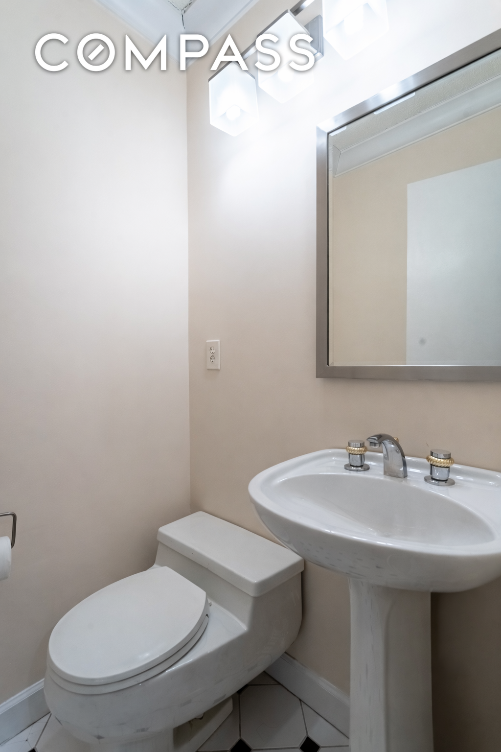 50 E 89th Street 31C