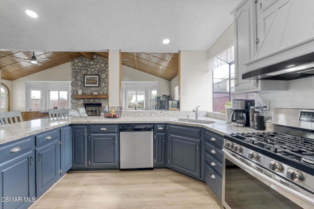 6544 N Amherst Street