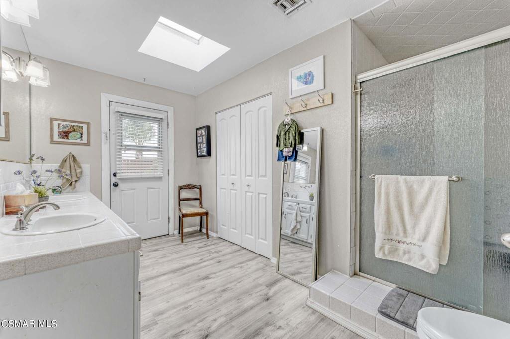 6544 N Amherst Street