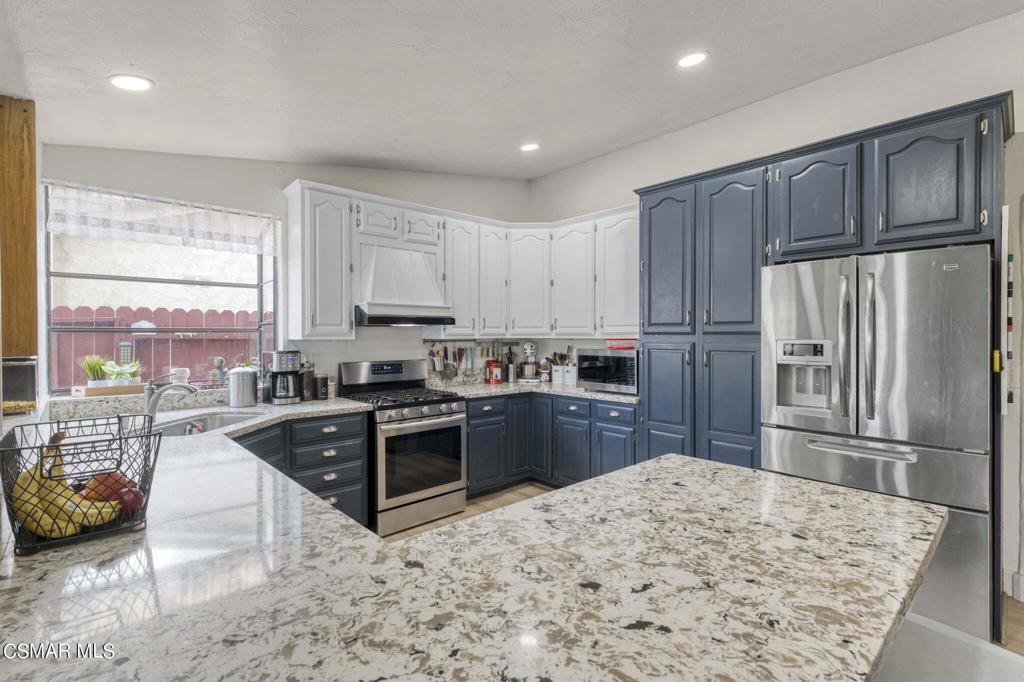 6544 N Amherst Street