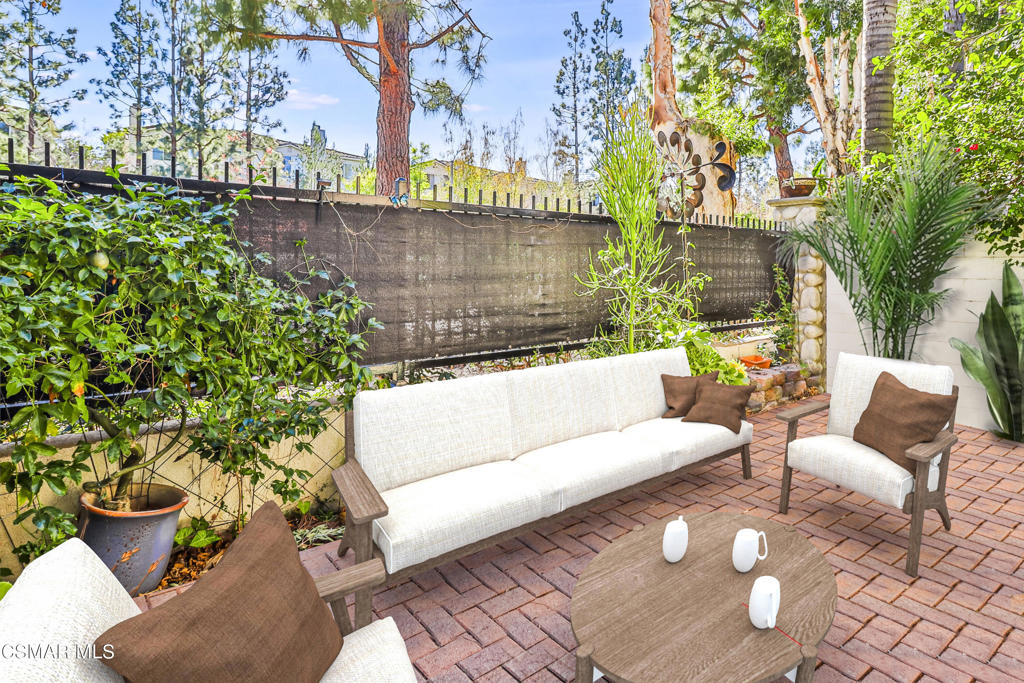 11727 Villageview Court