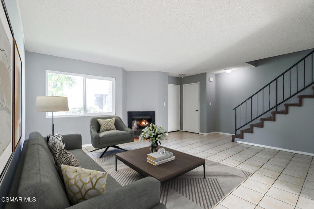 19221 Sherman Way 27