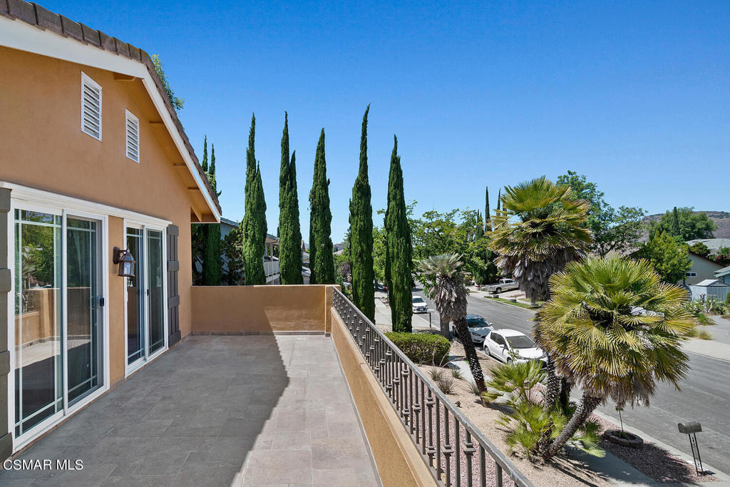 688 Velarde Drive