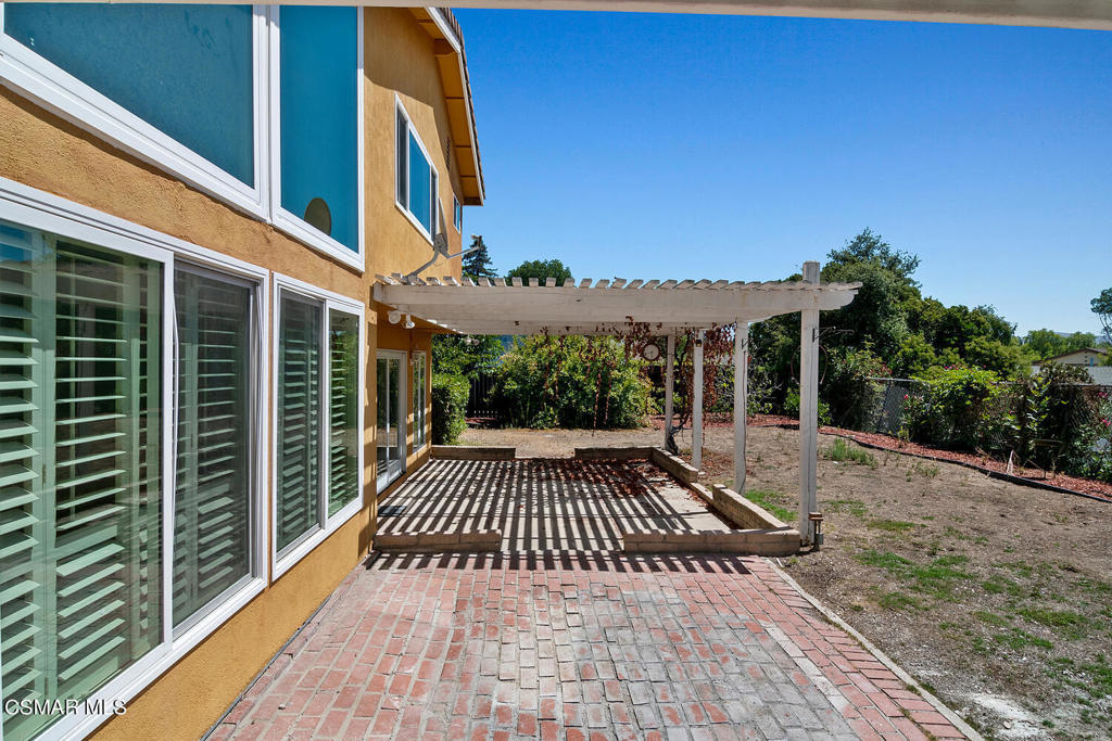 688 Velarde Drive