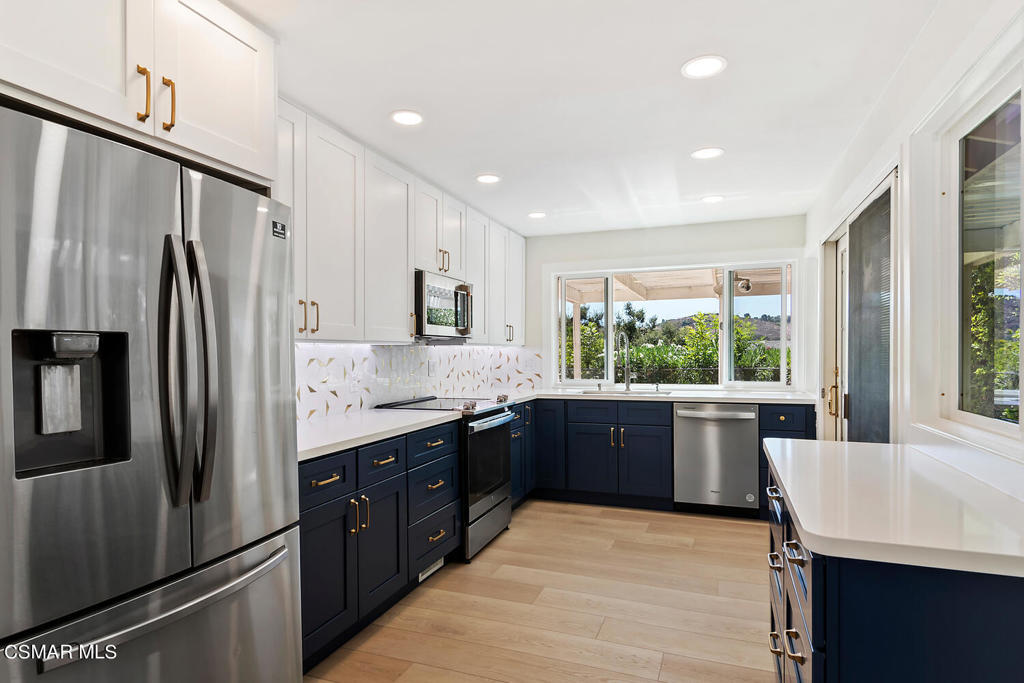 688 Velarde Drive