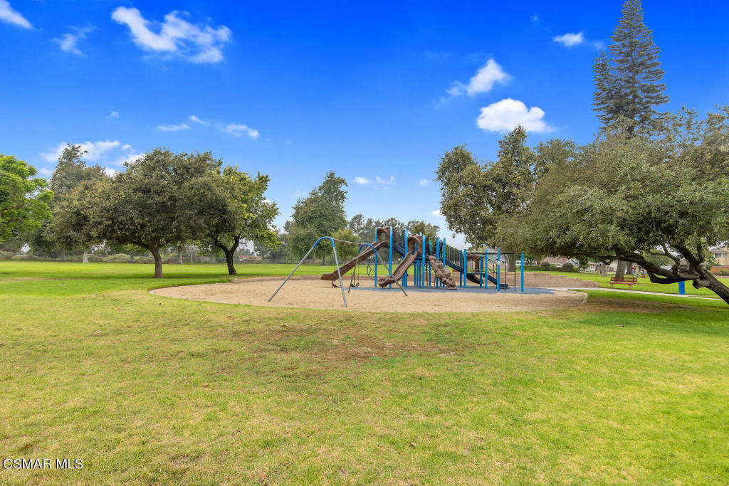 405 Deerhurst Avenue