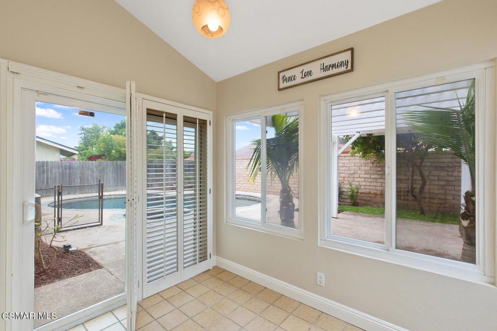 405 Deerhurst Avenue