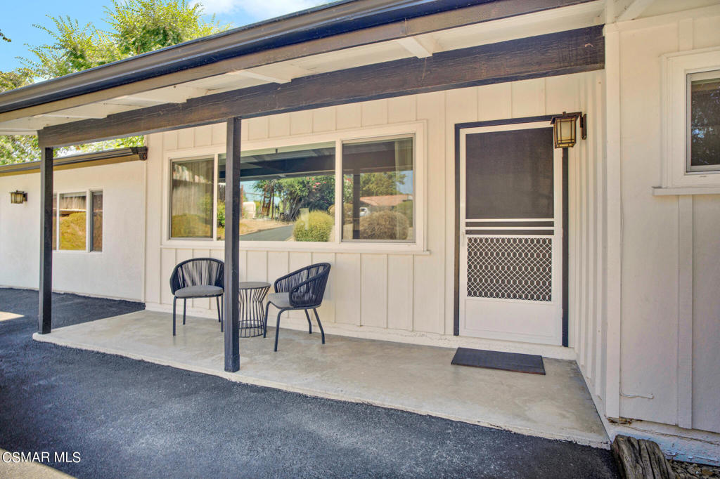 1160 Alamos Drive
